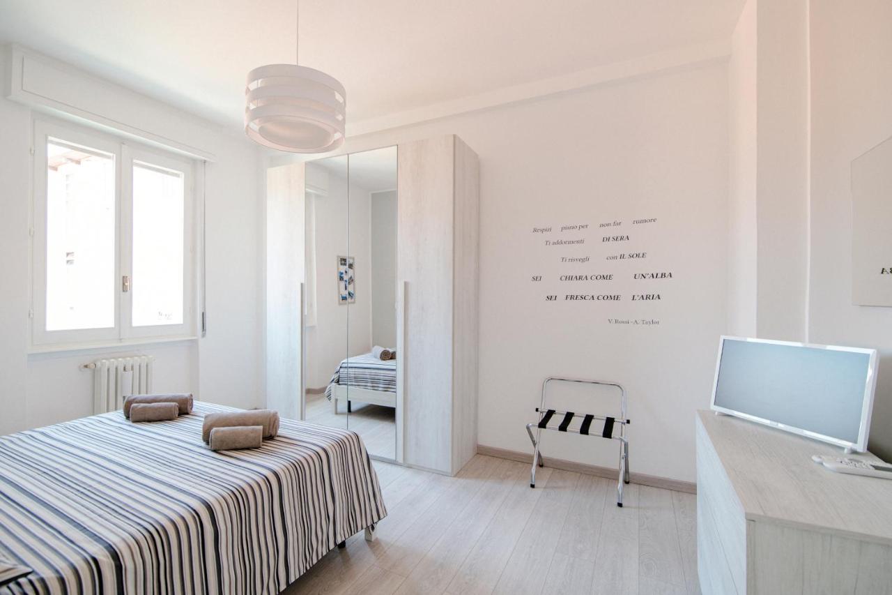 Bright Home - The House Of Travelers Комо Екстер'єр фото